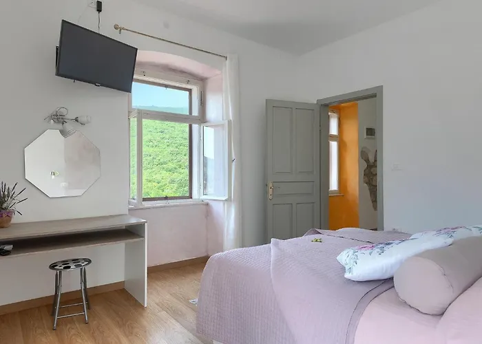 Oliva Vilea Casa vacanze Sveta Marina