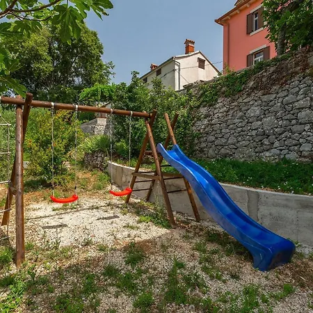 Holiday home Oliva Vilea