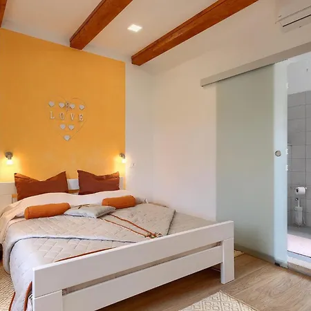 Holiday home Oliva Vilea