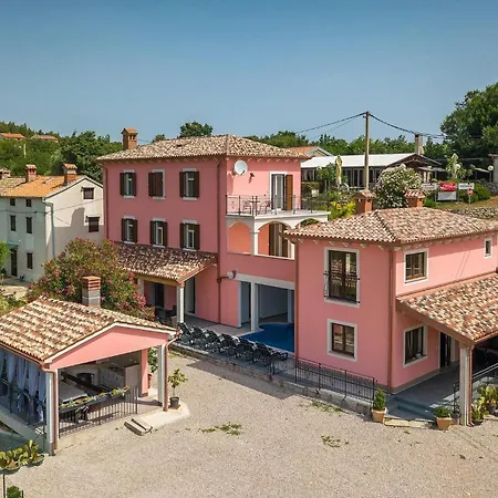 Oliva Vilea Ferienhaus Sveta Marina